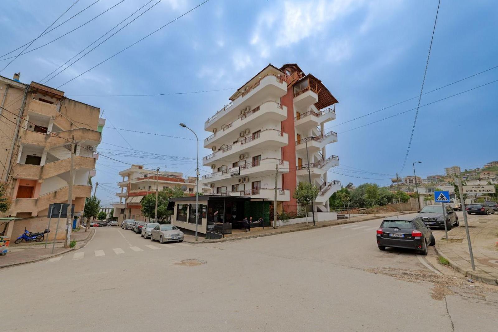 Hotel Eden Саранда Экстерьер фото