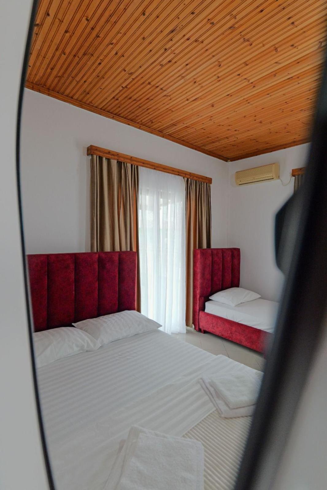 Hotel Eden Саранда Экстерьер фото