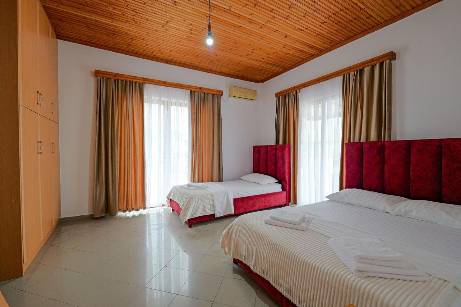 Hotel Eden Саранда Экстерьер фото
