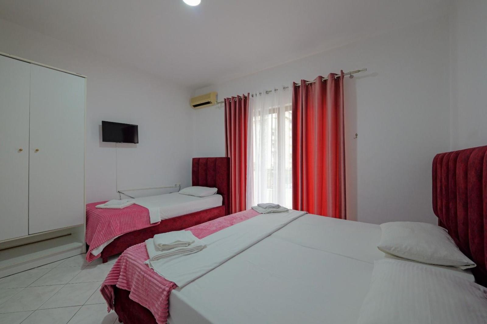 Hotel Eden Саранда Экстерьер фото