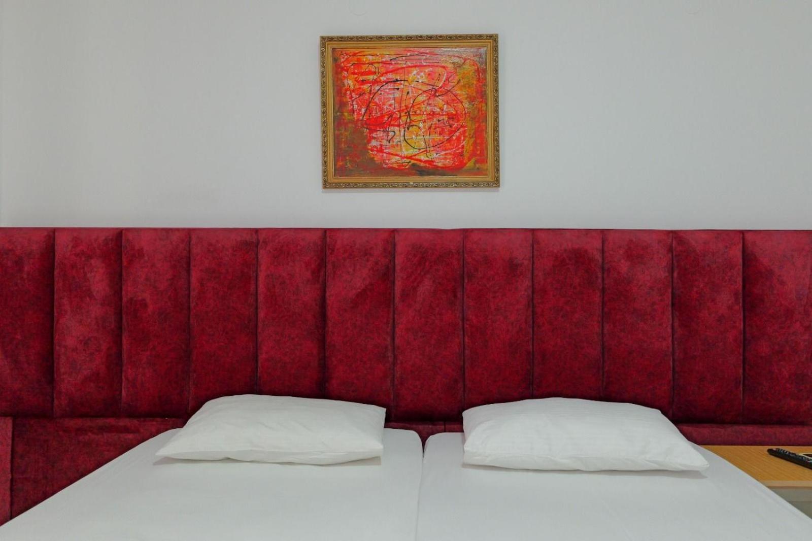 Hotel Eden Саранда Экстерьер фото
