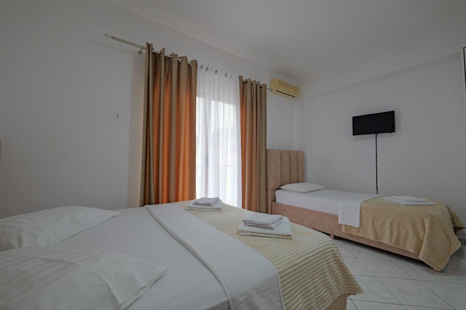 Hotel Eden Саранда Экстерьер фото