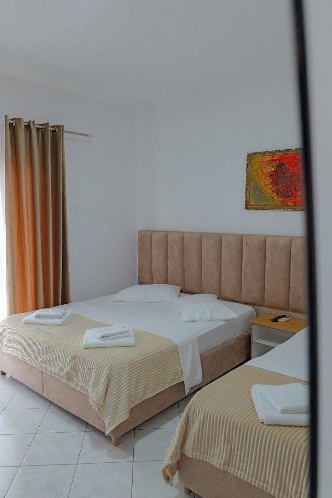 Hotel Eden Саранда Экстерьер фото